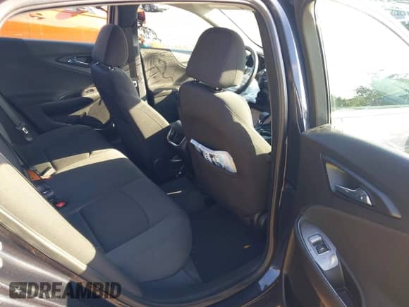 2022 Chevrolet Malibu LT z VIN 1G1ZD5ST9NF123650, wystawiony jako IAAI lot #43137759 z przebiegiem 65 143 mil mil oraz . Historia ofert i sprzedaży dostępna na DreamBid. Obrazek 8.