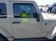 2018 Jeep Wrangler Sahara with VIN 1C4AJWBGXJL811092, listed as a IAAI auction lot 42305620 with 41,021 mi miles and . Bid and sale history available at DreamBid. Image 13.