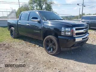 2009 Chevrolet Silverado 1500 LS с VIN 3GCEC13C79G207115, выставлен на аукционе IAAI как лот 43212370 с пробегом 199 600 миль миль и . История ставок и продаж доступна на DreamBid. Изображение 1.