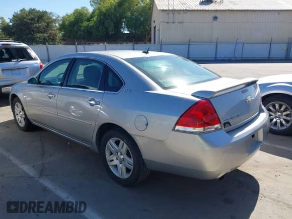 2007 Chevrolet Impala LTZ с VIN 2G1WU58R679191964, выставлен на аукционе IAAI как лот 43395493 с пробегом 88 339 миль миль и . История ставок и продаж доступна на DreamBid. Изображение 3.