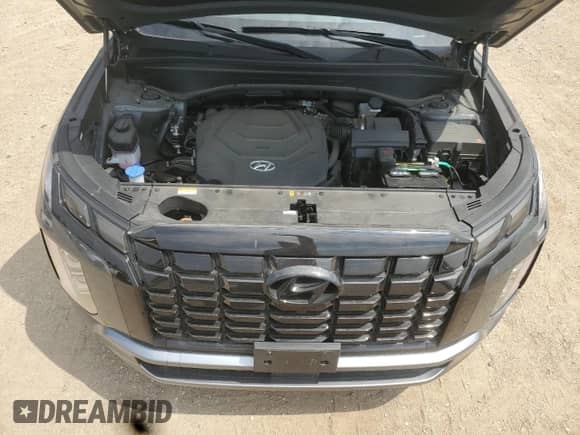 2024 Hyundai Palisade SEL z VIN KM8R4DGE4RU760194, wystawiony jako Copart lot #64849565 z przebiegiem 24 380 mil mil oraz Szkoda całkowita • Salvage title. Historia ofert i sprzedaży dostępna na DreamBid. Obrazek 11.