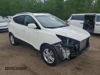 2012 Hyundai Tucson GLS z VIN KM8JU3AC5CU336187, wystawiony jako Copart lot #58704075 z przebiegiem 106 448 mil mil oraz Czysty tytuł • Clean title. Historia ofert i sprzedaży dostępna na DreamBid. Obrazek 4.