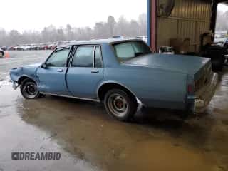 1988 Chevrolet Caprice с VIN 1G1BL51H4JA107607, выставлен на аукционе Copart как лот 43505345 с пробегом 61 354 миль миль и Списание • Salvage title. История ставок и продаж доступна на DreamBid. Изображение 2.