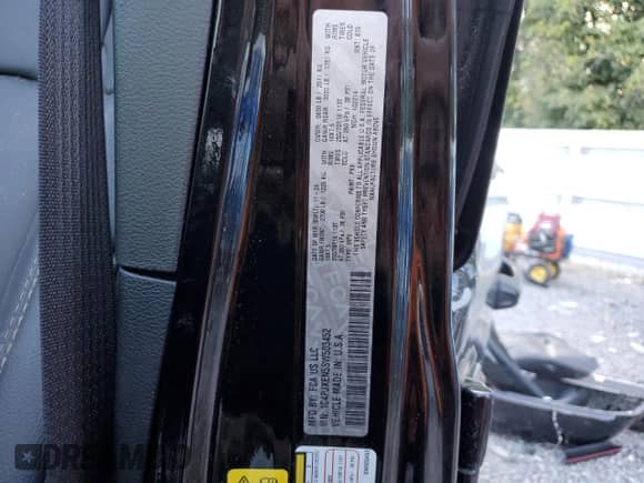 2025 Jeep Wrangler Sahara с VIN 1C4PJXEN5SW503452, выставлен на аукционе Copart как лот 85773825 с пробегом 15 101 миль миль и На запчасти • Non repairable. История ставок и продаж доступна на DreamBid. Изображение 13.