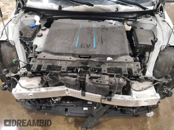 2022 Hyundai Ioniq 5 SE с VIN KM8KM4AE0NU069314, выставлен на аукционе Copart как лот 88726075 с пробегом 22 912 миль миль и Списание • Salvage title. История ставок и продаж доступна на DreamBid. Изображение 12.