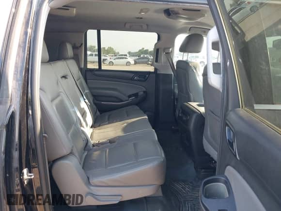 2015 Chevrolet Suburban LT with VIN 1GNSCJKC9FR642998, listed as a IAAI auction lot 42974595 with 358,414 mi miles and . Bid and sale history available at DreamBid. Image 8.