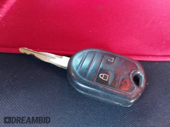 2012 Ford F-250 XL с VIN 1FT7X2B67CEC52990, выставлен на аукционе IAAI как лот 43503315 с пробегом 128 822 миль миль и . История ставок и продаж доступна на DreamBid. Изображение 11.