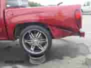 2010 Chevrolet Colorado 1LT z VIN 1GCDSCDE3A8131137, wystawiony jako IAAI lot #43435078 z przebiegiem 181 467 mil mil oraz . Historia ofert i sprzedaży dostępna na DreamBid. Obrazek 6.