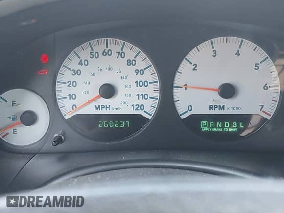 2007 Dodge Caravan SE with VIN 1D8GP24R47B171221, listed as a IAAI auction lot 43236339 with 260,237 mi miles and . Bid and sale history available at DreamBid. Image 15.
