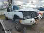 2004 Chevrolet Silverado 3500 DRW с VIN 1GCJK33104F120422, выставлен на аукционе Copart как лот 78437134 с пробегом 277 609 миль миль и Списание • Salvage title. История ставок и продаж доступна на DreamBid. Изображение 4.