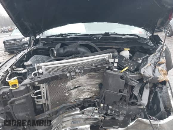 2019 Ram 1500 SLT z VIN 1C6RR7TT7KS513501, wystawiony jako IAAI lot #40833736 z przebiegiem 71 759 mil mil oraz . Historia ofert i sprzedaży dostępna na DreamBid. Obrazek 10.