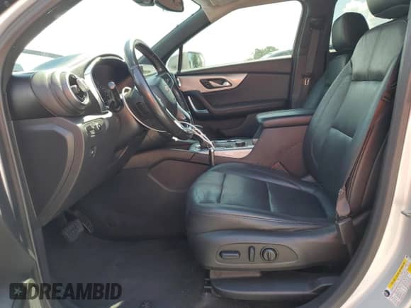 2020 Chevrolet Blazer LT с VIN 3GNKBDRS7LS585338, выставлен на аукционе Copart как лот 67051415 с пробегом 111 352 миль миль и На запчасти • Non repairable. История ставок и продаж доступна на DreamBid. Изображение 7.