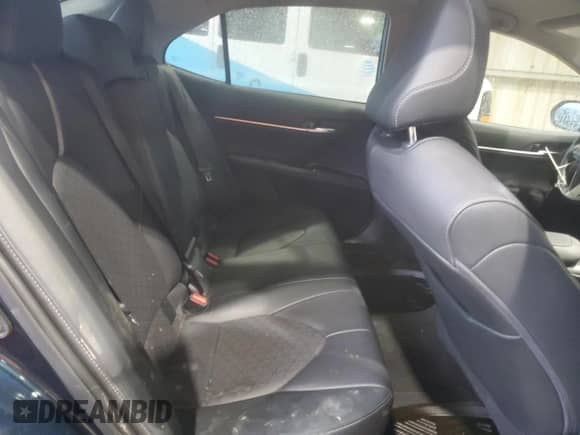 2021 Toyota Camry XSE with VIN 4T1K61AK1MU614806, listed as a Copart auction lot 70530875 with 121,057 mi miles and Salvage title. Bid and sale history available at DreamBid. Image 10.