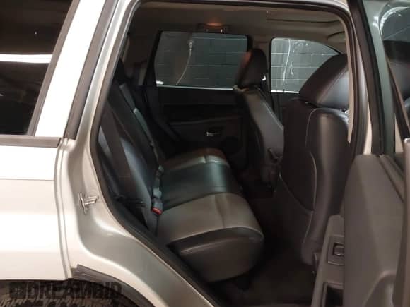 2009 Jeep Grand Cherokee Rocky Mountain с VIN 1J8GR48K49C533670, выставлен на аукционе IAAI как лот 41770034 с пробегом 65 953 миль миль и . История ставок и продаж доступна на DreamBid. Изображение 8.