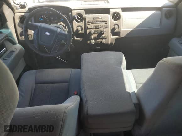 2013 Ford F-150 XL с VIN 1FTFX1ET5DKF74649, выставлен на аукционе Copart как лот 82712205 с пробегом 156 132 миль миль и Чистый • Clean title. История ставок и продаж доступна на DreamBid. Изображение 8.