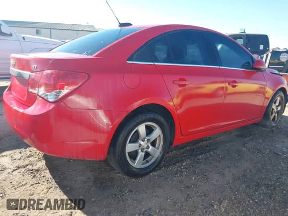 2016 Chevrolet Cruze LT с VIN 1G1PE5SB7G7175626, выставлен на аукционе IAAI как лот 43407525 с пробегом 165 502 миль миль и . История ставок и продаж доступна на DreamBid. Изображение 4.
