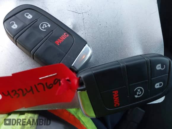 2017 Jeep Renegade Latitude с VIN ZACCJABB9HPG39918, выставлен на аукционе IAAI как лот 43241769 с пробегом 147 955 миль миль и . История ставок и продаж доступна на DreamBid. Изображение 11.
