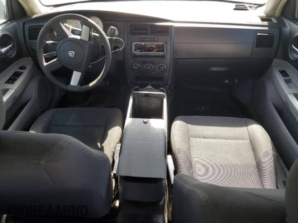 2007 Dodge Charger Police z VIN 2B3KA43H67H708694, wystawiony jako Copart lot #46912315 z przebiegiem 132 379 mil mil oraz Szkoda całkowita • Salvage title. Historia ofert i sprzedaży dostępna na DreamBid. Obrazek 8.