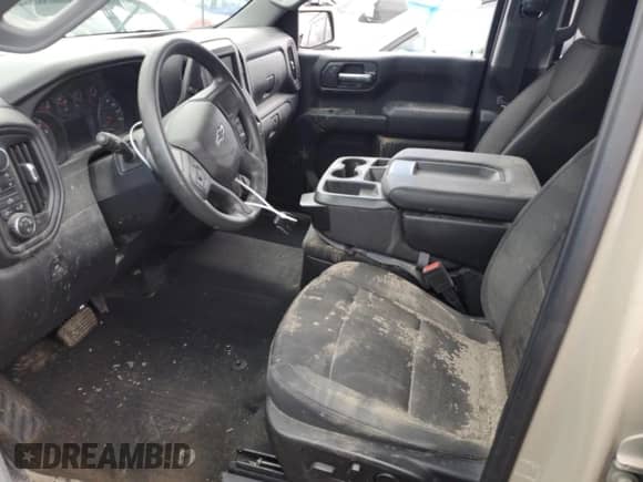 2022 Chevrolet Silverado 1500 Custom Trail Boss z VIN 3GCUDCET4NG579555, wystawiony jako Copart lot #51195454 z przebiegiem Nie podano mil oraz Szkoda całkowita • Salvage title. Historia ofert i sprzedaży dostępna na DreamBid. Obrazek 7.