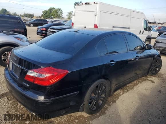 2013 Hyundai Genesis 3.8L с VIN KMHGC4DD2DU238422, выставлен на аукционе Copart как лот 90862575 с пробегом 138 561 миль миль и Чистый • Clean title. История ставок и продаж доступна на DreamBid. Изображение 3.