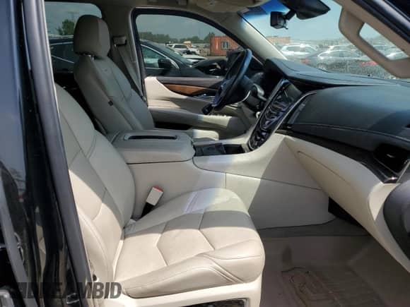 2018 Cadillac Escalade Luxury with VIN 1GYS4BKJ4JR301005, listed as a Copart auction lot 67936705 with Not provided miles and Salvage title. Bid and sale history available at DreamBid. Image 7.