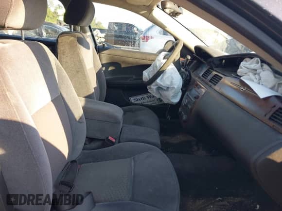 2008 Chevrolet Impala LT с VIN 2G1WT55N881317665, выставлен на аукционе IAAI как лот 43345762 с пробегом 191 670 миль миль и . История ставок и продаж доступна на DreamBid. Изображение 5.