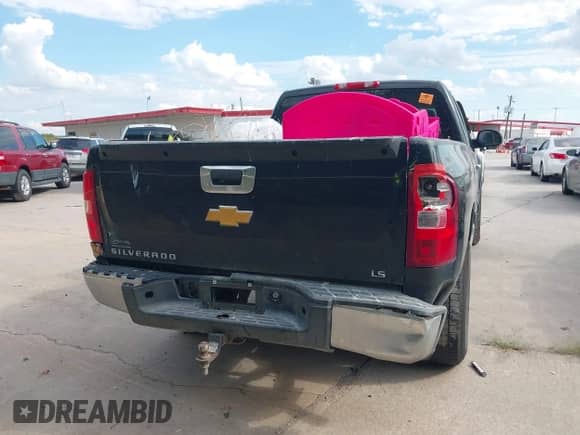 2013 Chevrolet Silverado 1500 LS with VIN 1GCRCREAXDZ412108, listed as a IAAI auction lot 43402410 with 180,302 mi miles and . Bid and sale history available at DreamBid. Image 17.