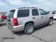 2007 Chevrolet Tahoe LTZ с VIN 1GNFC13J97R303920, выставлен на аукционе IAAI как лот 42184709 с пробегом 175 407 миль миль и . История ставок и продаж доступна на DreamBid. Изображение 4.