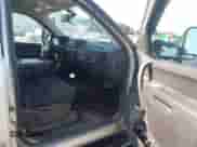 2011 Chevrolet Silverado 2500HD LT z VIN 1GC1KXC80BF125508, wystawiony jako IAAI lot #43251420 z przebiegiem 192 140 mil mil oraz . Historia ofert i sprzedaży dostępna na DreamBid. Obrazek 5.