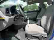 2018 Hyundai Elantra SE с VIN 5NPD74LF6JH296876, выставлен на аукционе Copart как лот 84261425 с пробегом 71 481 миль миль и Списание • Salvage title. История ставок и продаж доступна на DreamBid. Изображение 7.