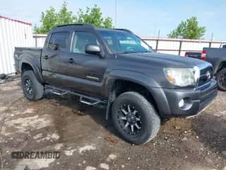 2011 Toyota Tacoma with VIN 3TMLU4EN0BM076203, listed as a IAAI auction lot 42483035 with 85,287 mi miles and . Bid and sale history available at DreamBid. Image 1.