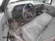 1988 Ford F-150 z VIN 2FTDF15Y1JCA99085, wystawiony jako Copart lot #44428255 z przebiegiem 84 149 mil mil oraz Nie do naprawy • Non repairable. Historia ofert i sprzedaży dostępna na DreamBid. Obrazek 8.