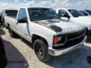 1997 Chevrolet Silverado 2500 с VIN 1GCGC24R7VZ246010, выставлен на аукционе Copart как лот 74680344 с пробегом Не указан миль и На запчасти • Non repairable. История ставок и продаж доступна на DreamBid. Изображение 4.
