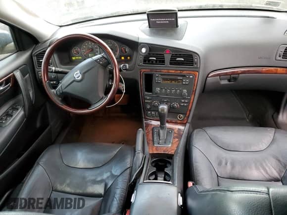 2007 Volvo S60 2.5L Turbo с VIN YV1RH592472623955, выставлен на аукционе Copart как лот 82886134 с пробегом 215 204 миль миль и Списание • Salvage title. История ставок и продаж доступна на DreamBid. Изображение 8.