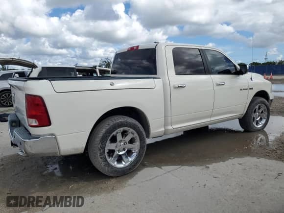 2009 Dodge 1500 SLT с VIN 1D3HB13T99J518437, выставлен на аукционе Copart как лот 85763635 с пробегом 254 845 миль миль и Чистый • Clean title. История ставок и продаж доступна на DreamBid. Изображение 3.