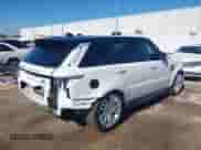 2022 Land Rover Range Rover Sport SE z VIN SALWG2SU7NA208680, wystawiony jako IAAI lot #40747518 z przebiegiem 31 843 mil mil oraz . Historia ofert i sprzedaży dostępna na DreamBid. Obrazek 4.