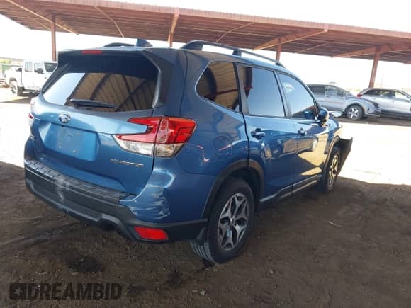 2019 Subaru Forester Premium z VIN JF2SKAEC7KH566884, wystawiony jako IAAI lot #42889434 z przebiegiem 56 125 mil mil oraz . Historia ofert i sprzedaży dostępna na DreamBid. Obrazek 4.
