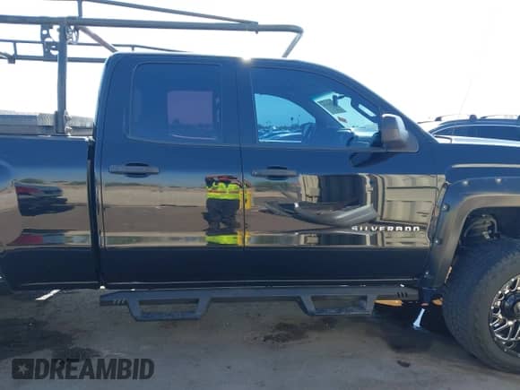 2015 Chevrolet Silverado 1500 Work Truck с VIN 1GCRCPEH9FZ410113, выставлен на аукционе IAAI как лот 42882926 с пробегом 171 038 миль миль и . История ставок и продаж доступна на DreamBid. Изображение 13.