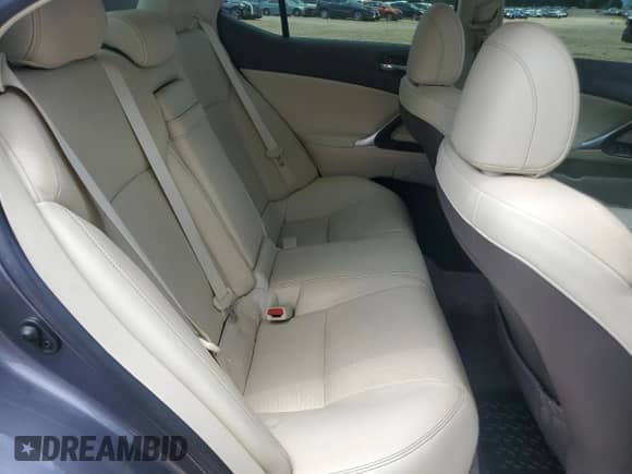 2012 Lexus IS 350 z VIN JTHBE5C29C5030317, wystawiony jako Copart lot #65125615 z przebiegiem 116 370 mil mil oraz Szkoda całkowita • Salvage title. Historia ofert i sprzedaży dostępna na DreamBid. Obrazek 10.