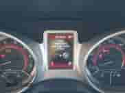 2015 Dodge Journey SE с VIN 3C4PDCAB7FT511723, выставлен на аукционе IAAI как лот 42521332 с пробегом 201 723 миль миль и . История ставок и продаж доступна на DreamBid. Изображение 7.