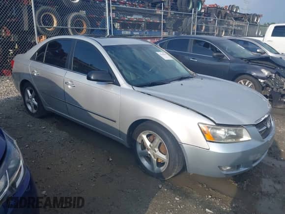 2008 Hyundai Sonata SE с VIN 5NPEU46C68H312521, выставлен на аукционе IAAI как лот 42645949 с пробегом 116 703 миль миль и . История ставок и продаж доступна на DreamBid. Изображение 1.