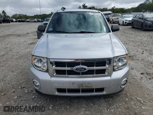 2011 Ford Escape XLT с VIN 1FMCU9DG3BKC58433, выставлен на аукционе Copart как лот 71597035 с пробегом 164 068 миль миль и Чистый • Clean title. История ставок и продаж доступна на DreamBid. Изображение 5.