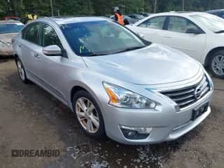 2015 Nissan Altima S с VIN 1N4AL3AP1FC186086, выставлен на аукционе IAAI как лот 43347933 с пробегом 143 688 миль миль и . История ставок и продаж доступна на DreamBid. Изображение 1.