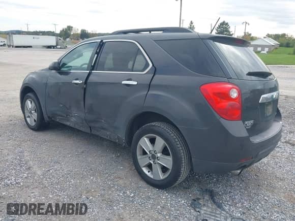 2013 Chevrolet Equinox LT z VIN 2GNFLNE30D6172504, wystawiony jako IAAI lot #43462894 z przebiegiem 122 975 mil mil oraz . Historia ofert i sprzedaży dostępna na DreamBid. Obrazek 3.