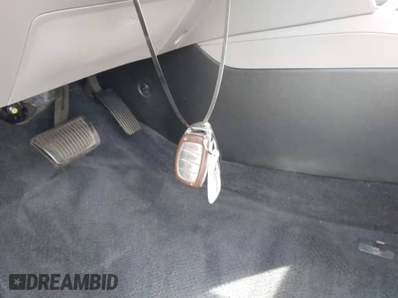 2018 Hyundai Elantra SEL z VIN 5NPD84LF6JH336337, wystawiony jako IAAI lot #43092643 z przebiegiem 38 932 mil mil oraz . Historia ofert i sprzedaży dostępna na DreamBid. Obrazek 11.