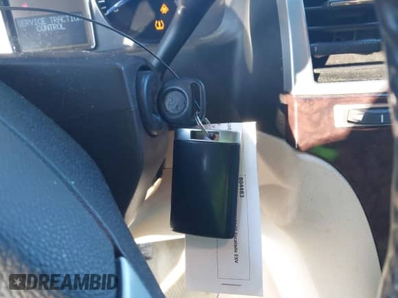 2008 Cadillac Escalade ESV с VIN 1GYFC66898R184664, выставлен на аукционе IAAI как лот 41363682 с пробегом 260 289 миль миль и . История ставок и продаж доступна на DreamBid. Изображение 11.