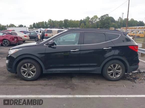 2016 Hyundai Santa Fe с VIN 5XYZU3LB2GG378447, выставлен на аукционе IAAI как лот 43322172 с пробегом 120 439 миль миль и . История ставок и продаж доступна на DreamBid. Изображение 14.