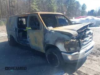 2008 Ford Econoline Cargo Commercial с VIN 1FTSE34L08DA25159, выставлен на аукционе IAAI как лот 41633588 с пробегом Не указан миль и . История ставок и продаж доступна на DreamBid. Изображение 1.