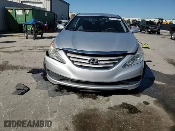 2014 Hyundai Sonata GLS z VIN 5NPEB4AC7EH812423, wystawiony jako Copart lot #85829385 z przebiegiem 65 543 mil mil oraz Szkoda całkowita • Salvage title. Historia ofert i sprzedaży dostępna na DreamBid. Obrazek 13.
