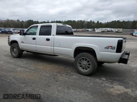 2006 Chevrolet Silverado 3500 SRW Wrk Trk с VIN 1GCHK33D66F254783, выставлен на аукционе Copart как лот 45347525 с пробегом 241 918 миль миль и Чистый • Clean title. История ставок и продаж доступна на DreamBid. Изображение 2.